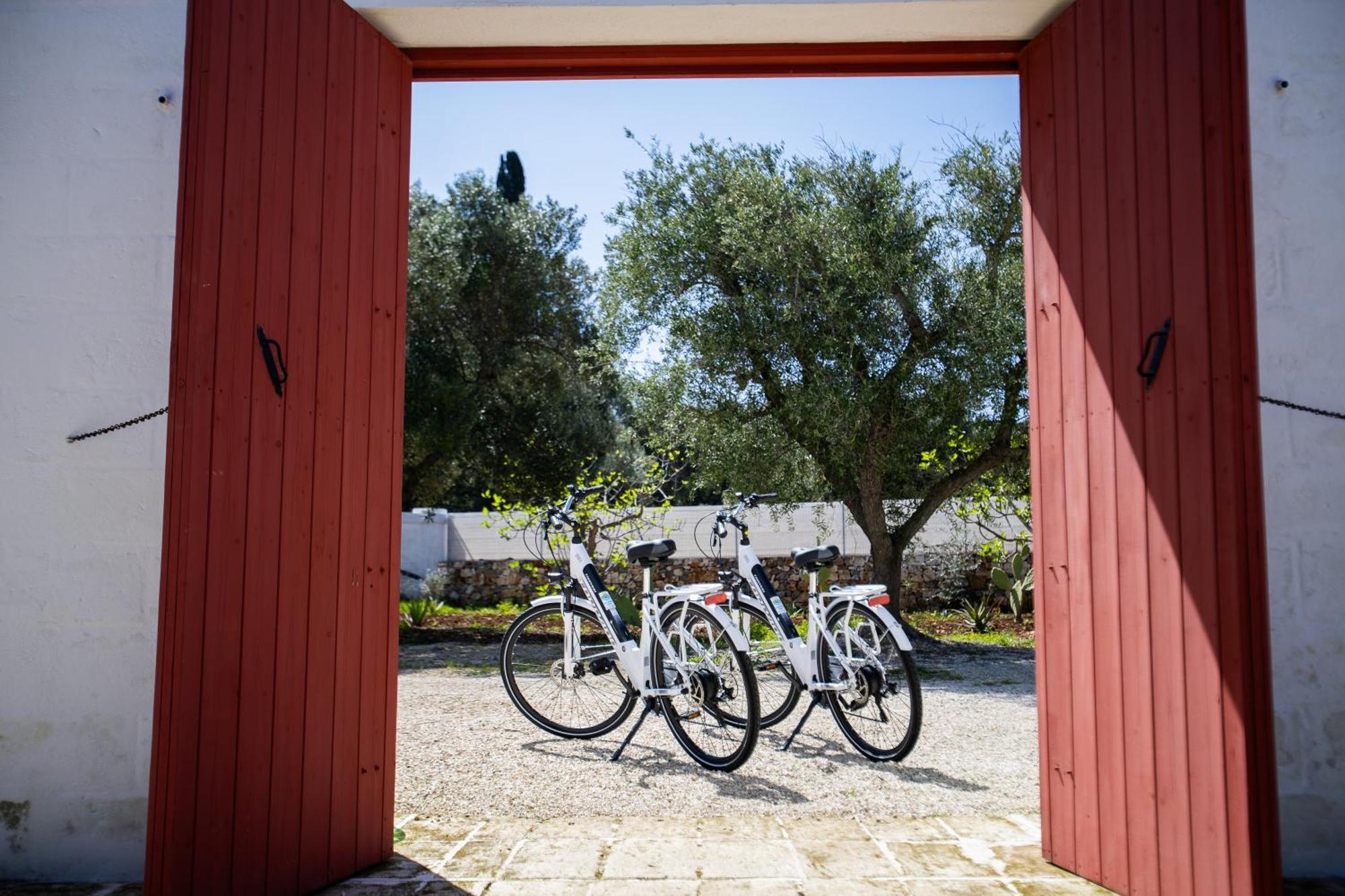 Tenuta Amostuni-Country House Exterior foto